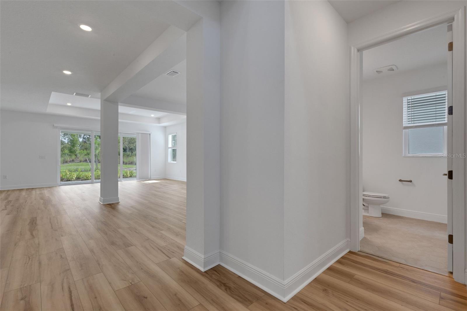 Image 24 of 83 For 7578 Seahawk Avenue