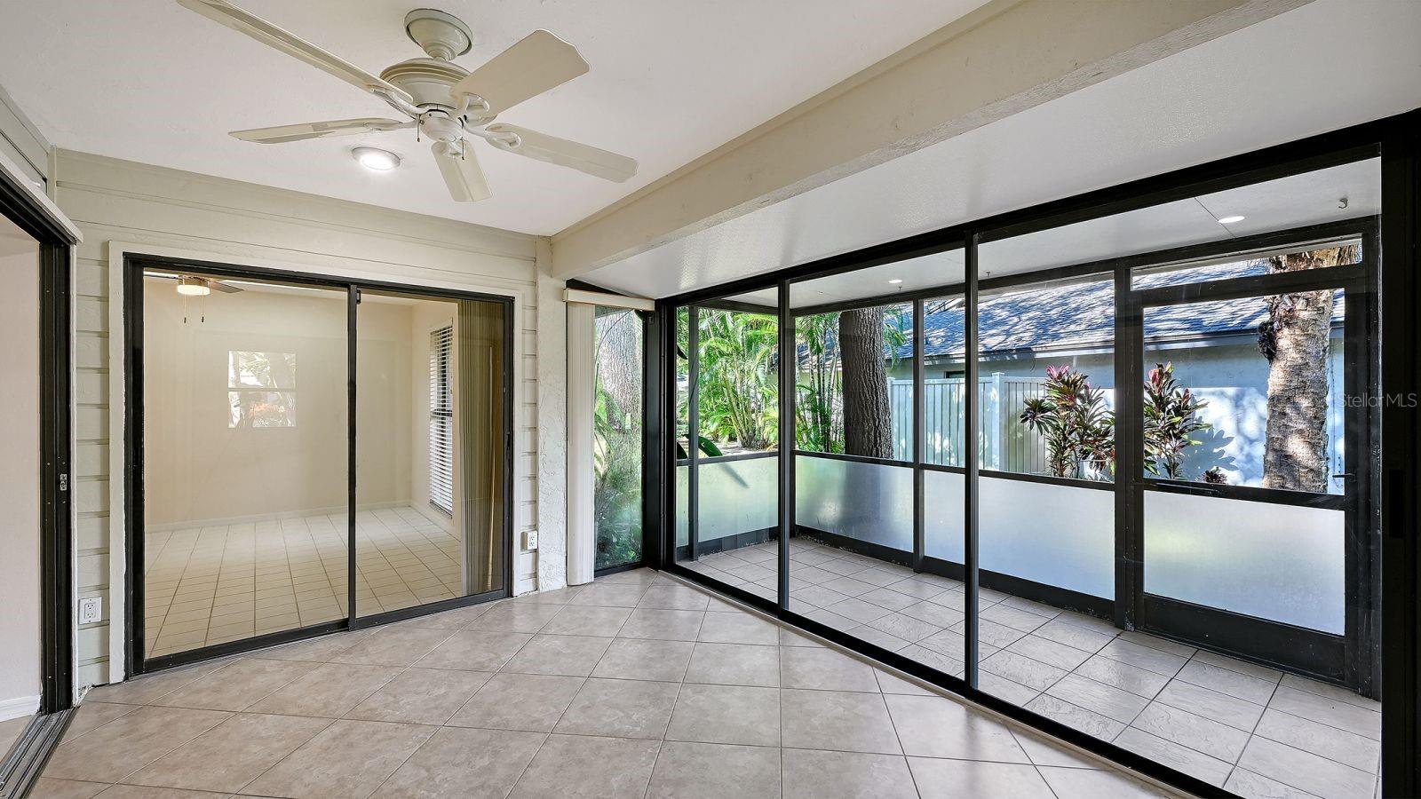 Image 9 of 44 For 4799 Oak Forest Drive W 43