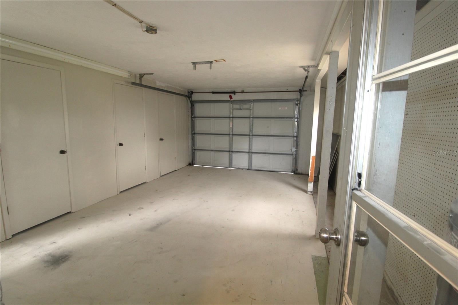 Image 27 of 30 For 7464 Cass Circle