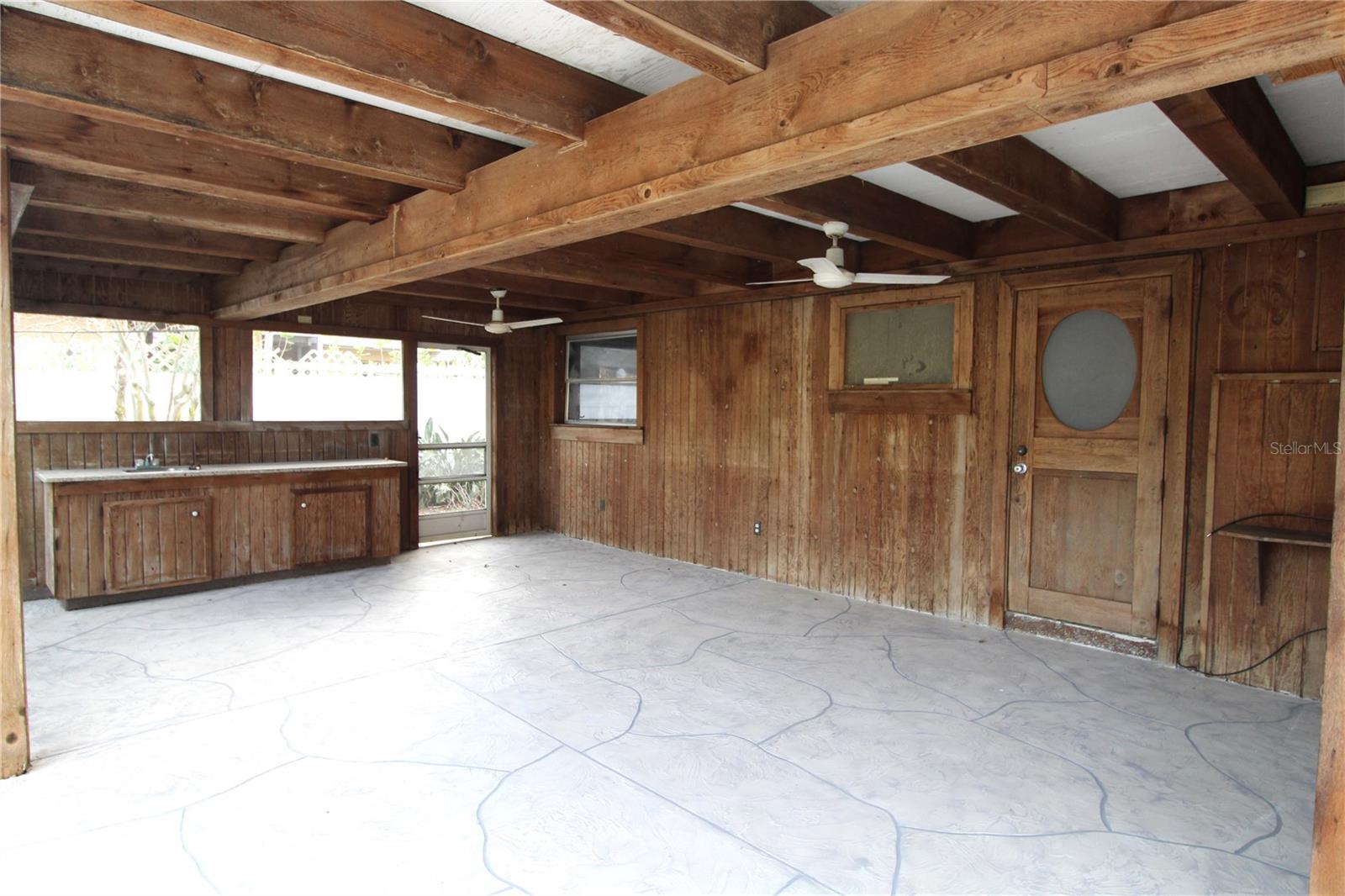 Image 4 of 30 For 7464 Cass Circle