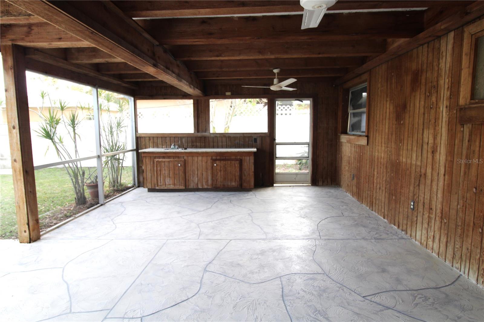 Image 5 of 30 For 7464 Cass Circle