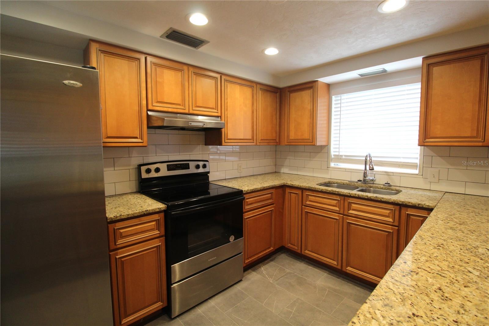 Image 9 of 30 For 7464 Cass Circle