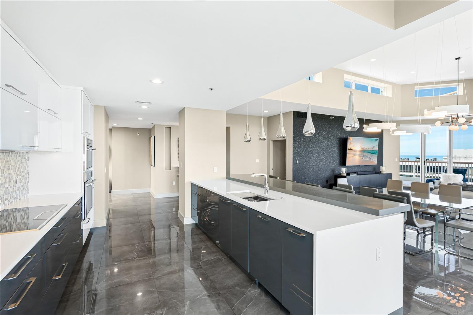 Image 5 of 65 For 455 Longboat Club Road Ph8