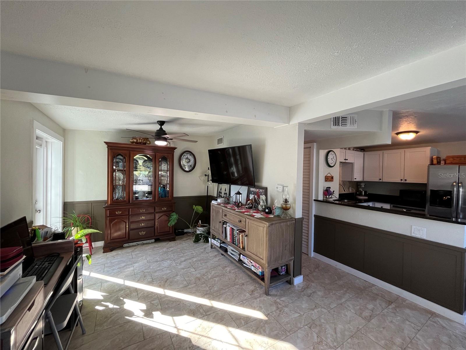 Image 14 of 24 For 3524 Papai Drive