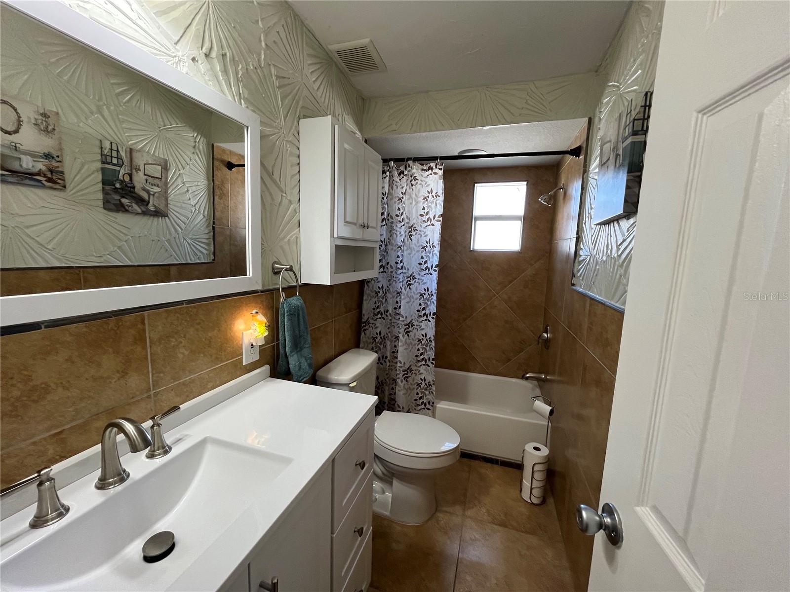 Image 22 of 24 For 3524 Papai Drive