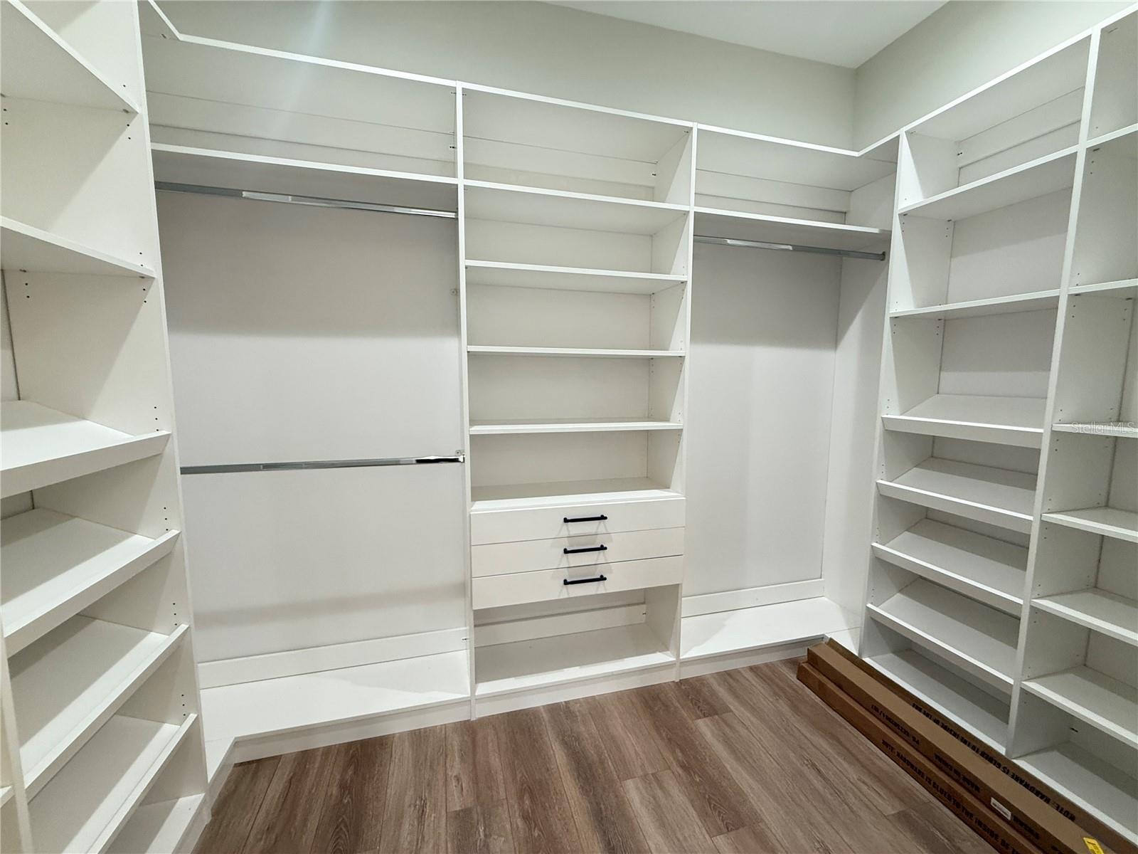 Image 19 of 27 For 14299 Montmarte Avenue