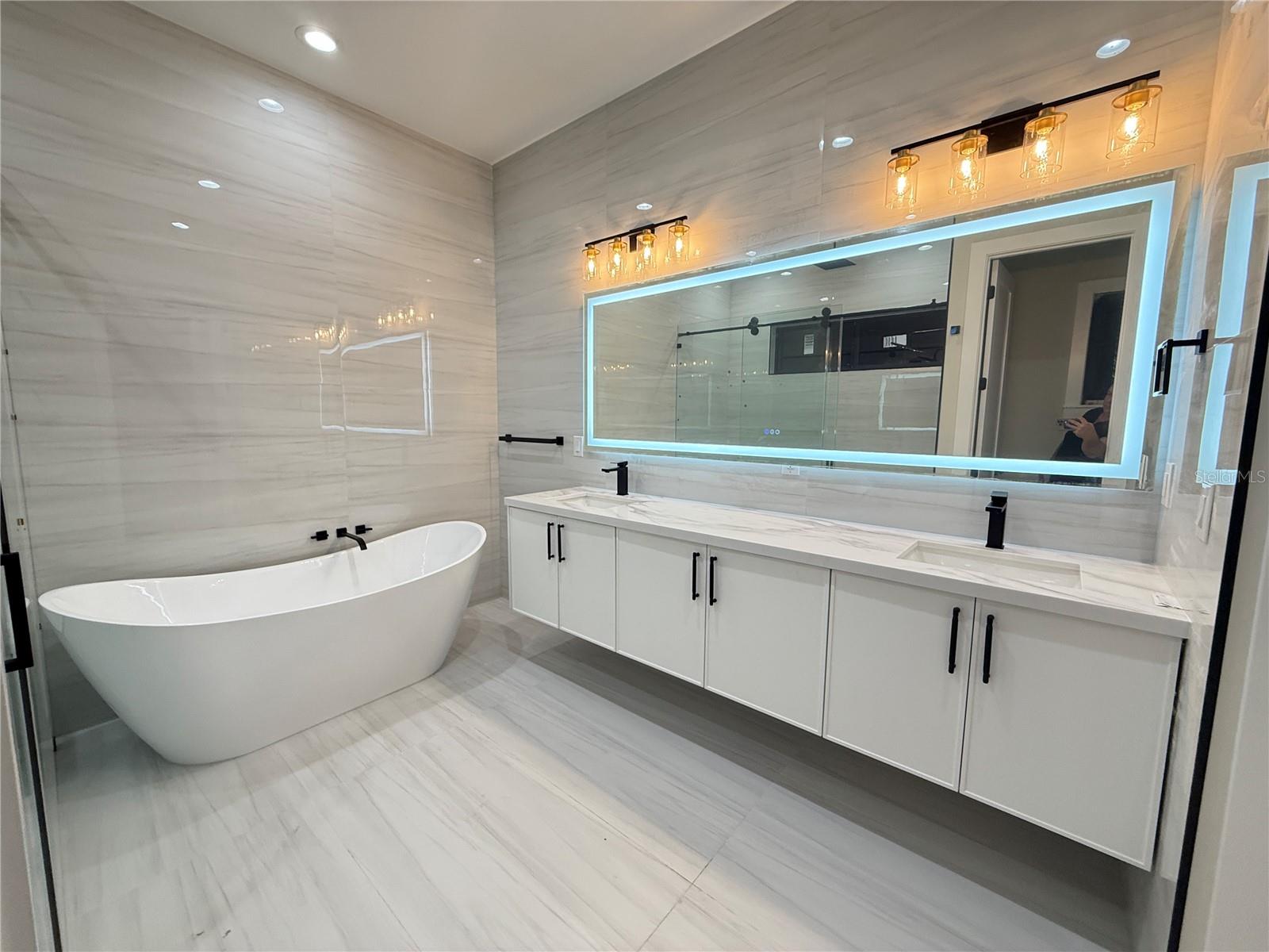 Image 28 of 38 For 14299 Montmarte Avenue