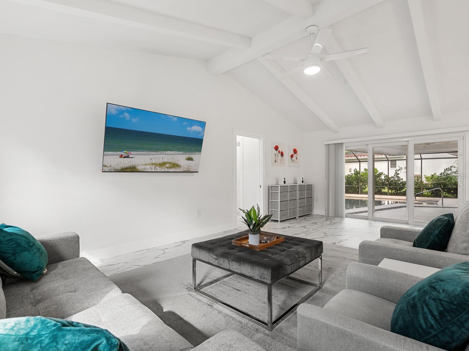 Image 15 of 48 For 172 Sea Anchor Drive