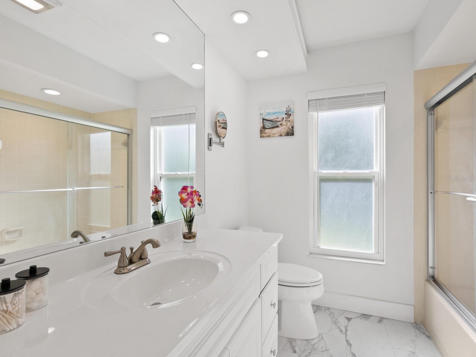 Image 22 of 48 For 172 Sea Anchor Drive