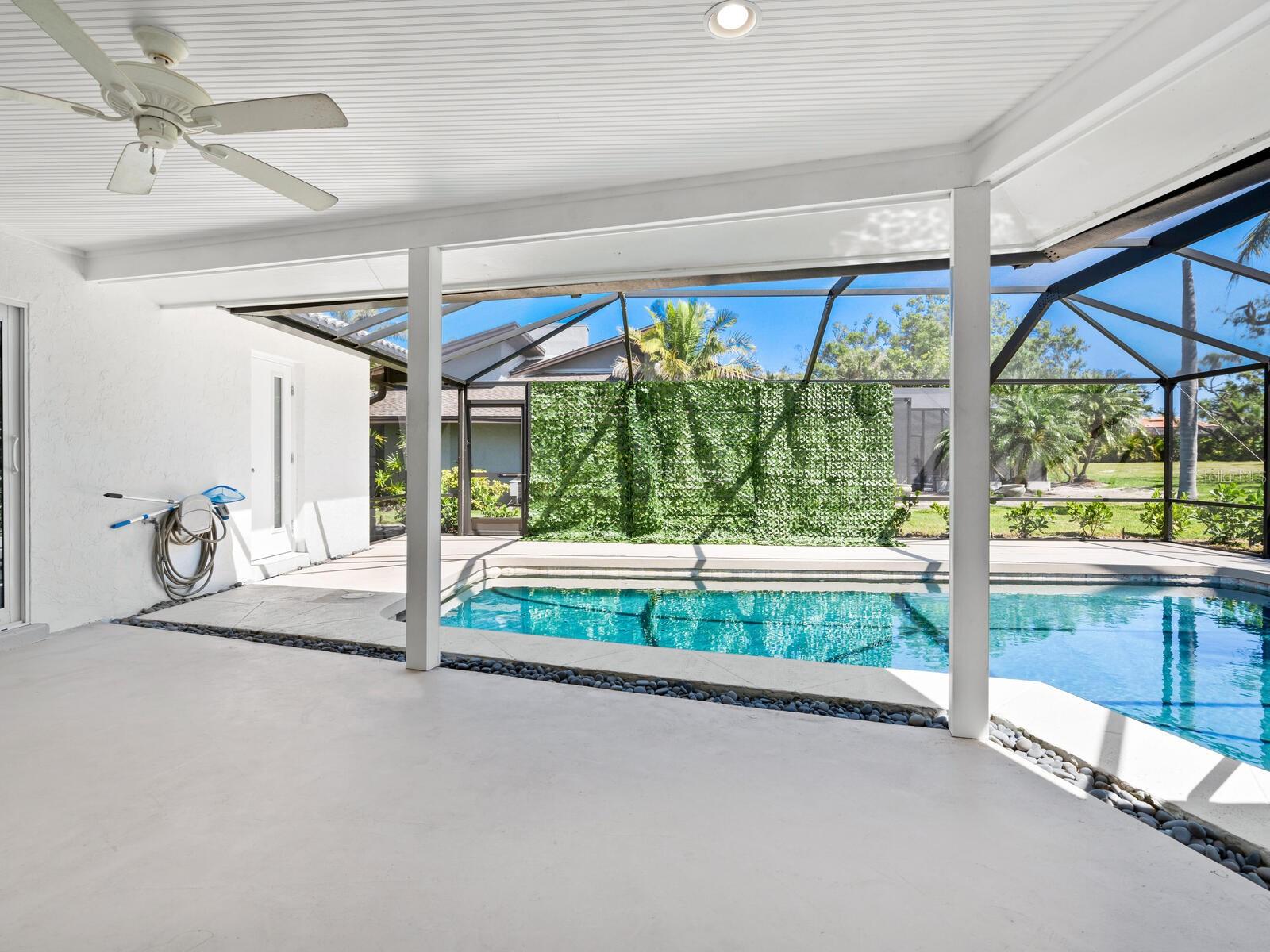 Image 28 of 48 For 172 Sea Anchor Drive