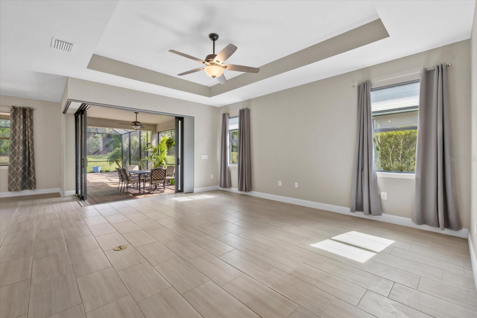 Image 11 of 43 For 6835 Chester Trail