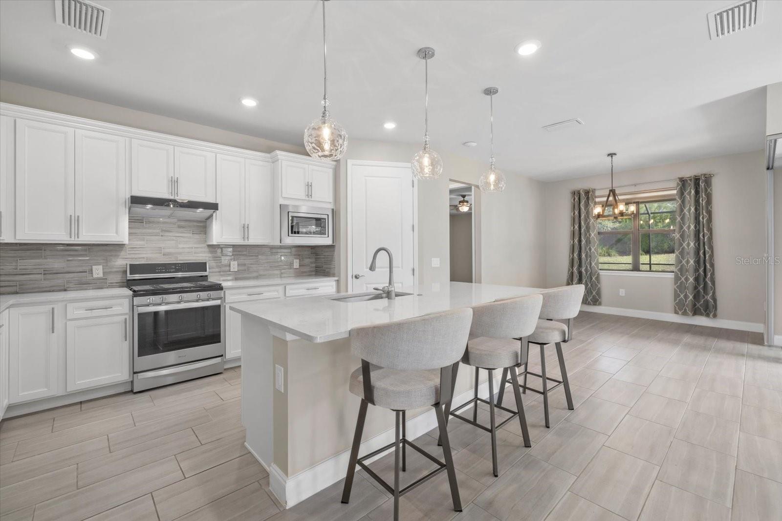 Image 20 of 43 For 6835 Chester Trail