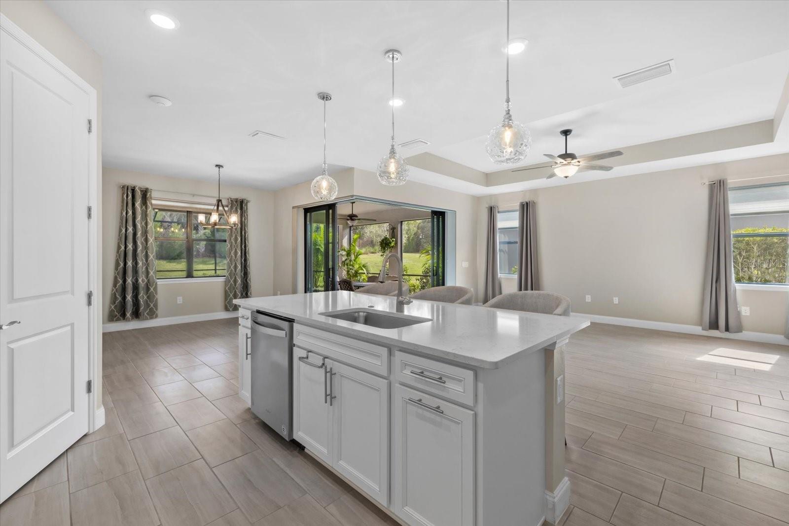 Image 22 of 43 For 6835 Chester Trail