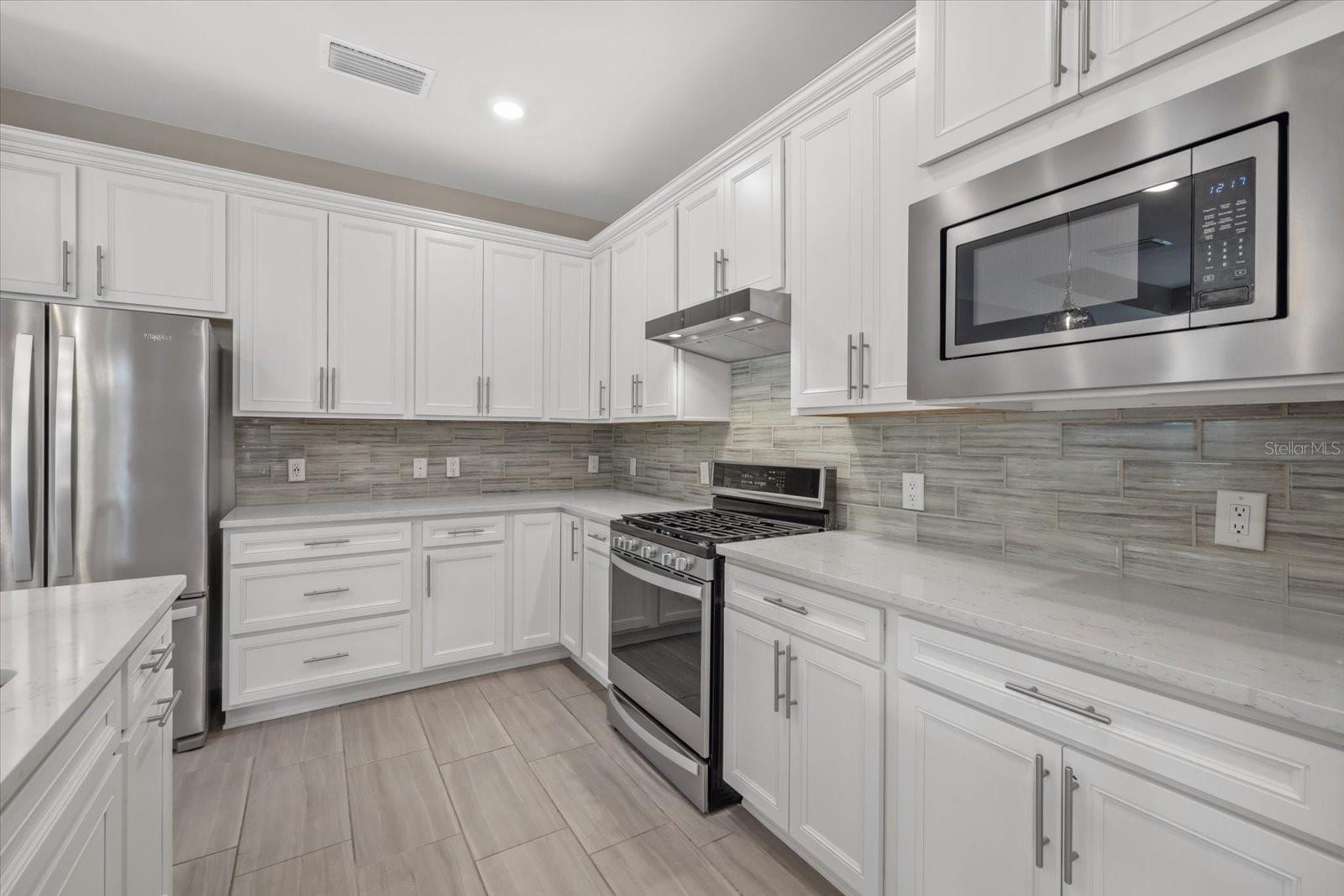 Image 23 of 43 For 6835 Chester Trail