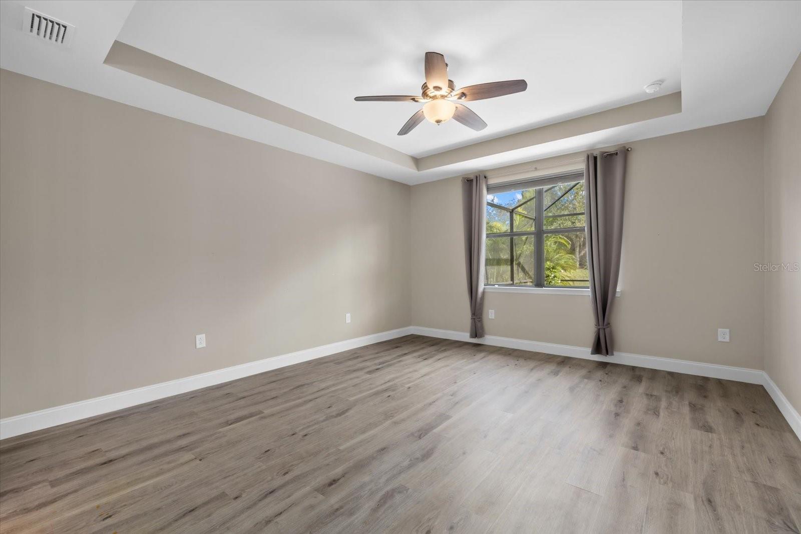 Image 25 of 43 For 6835 Chester Trail