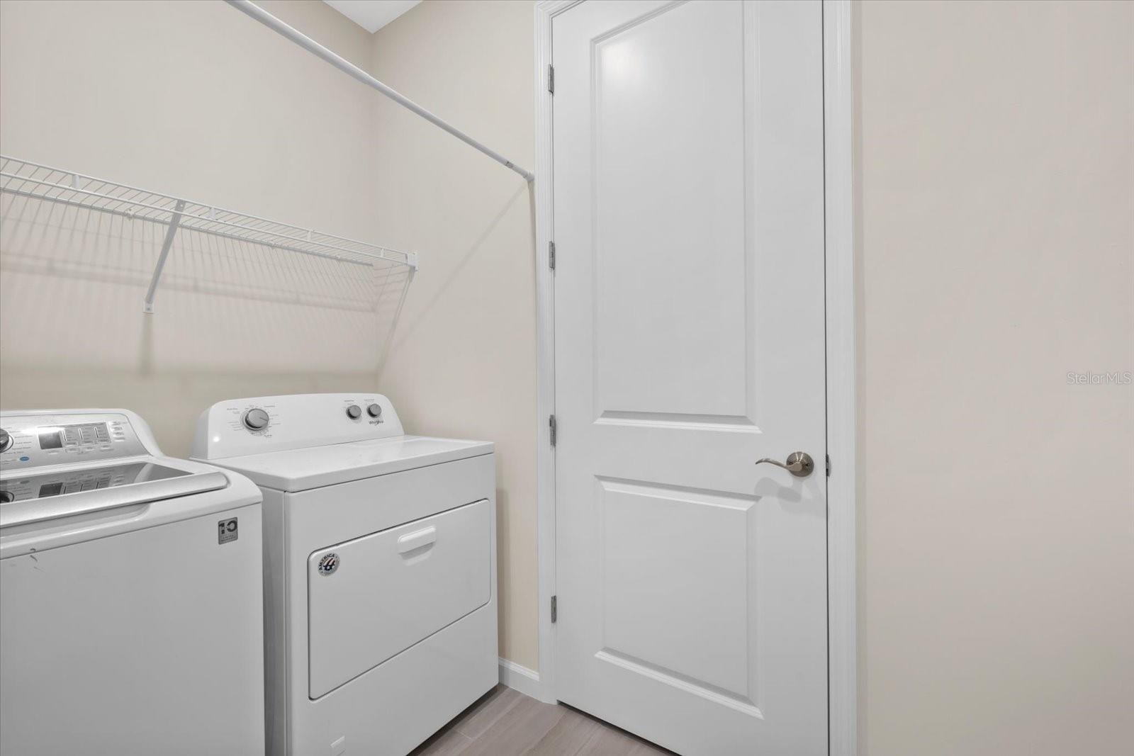 Image 8 of 43 For 6835 Chester Trail