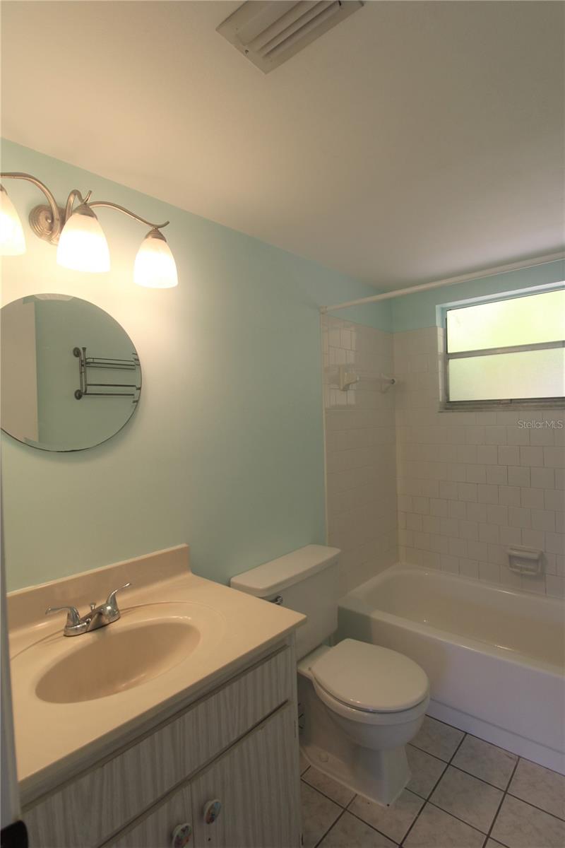 Image 14 of 18 For 5509 Fountain Lake Circle C107