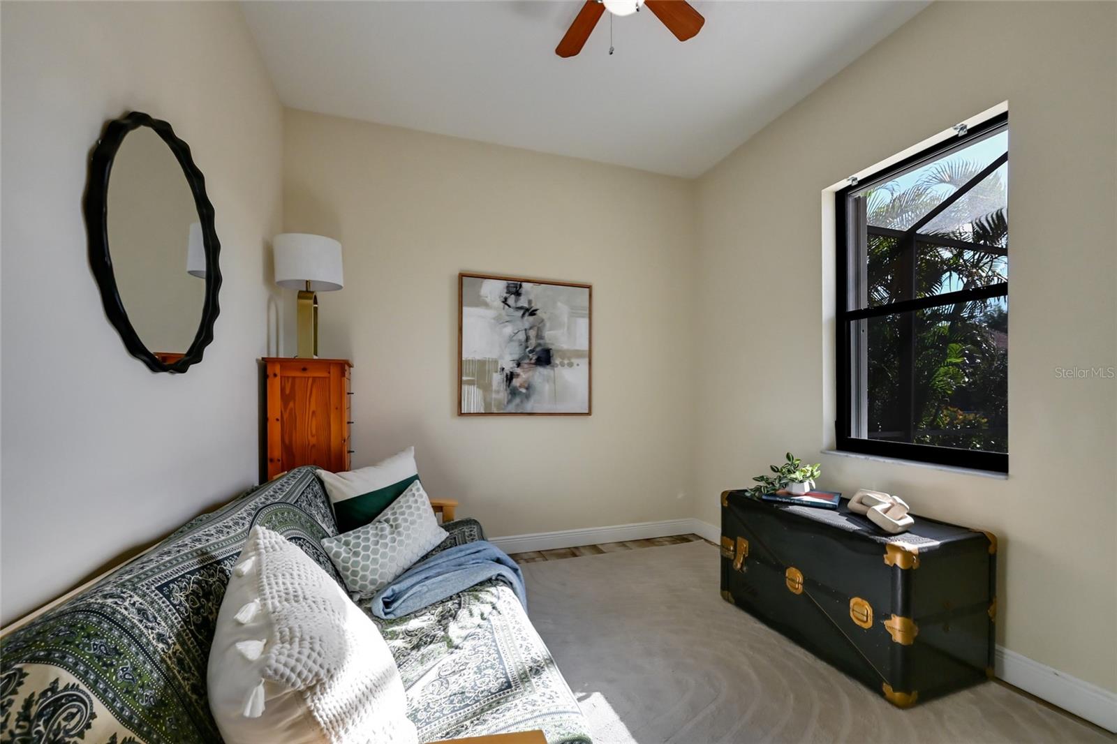 Image 19 of 37 For 525 Mast Drive