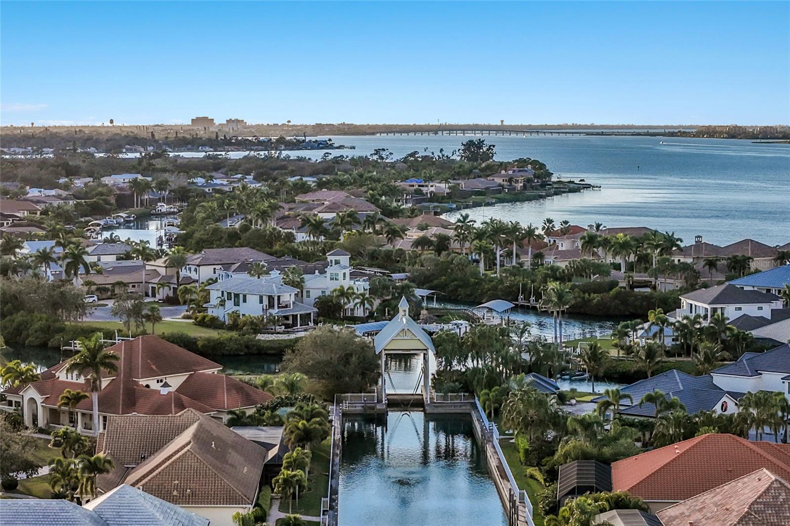 Image 22 of 37 For 525 Mast Drive