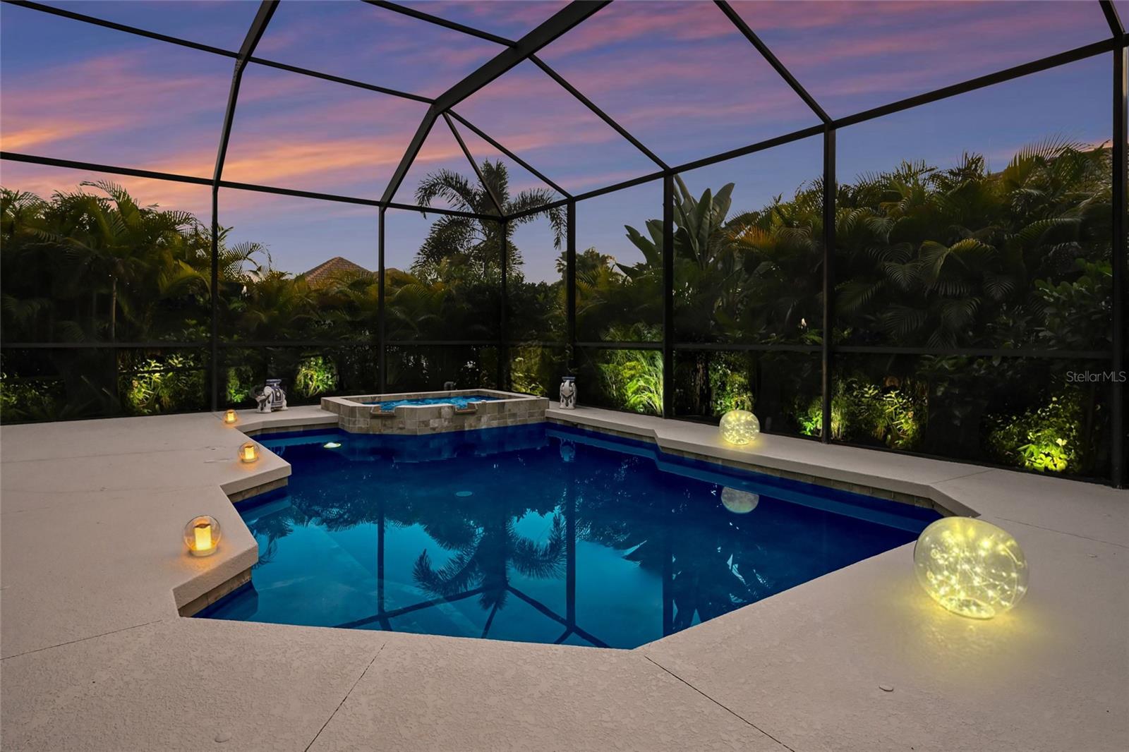 Image 29 of 37 For 525 Mast Drive