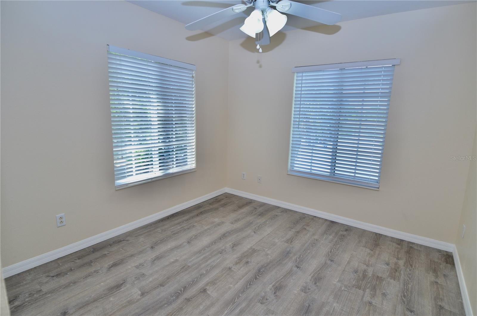 Image 16 of 31 For 238 Cape Harbour Loop 102