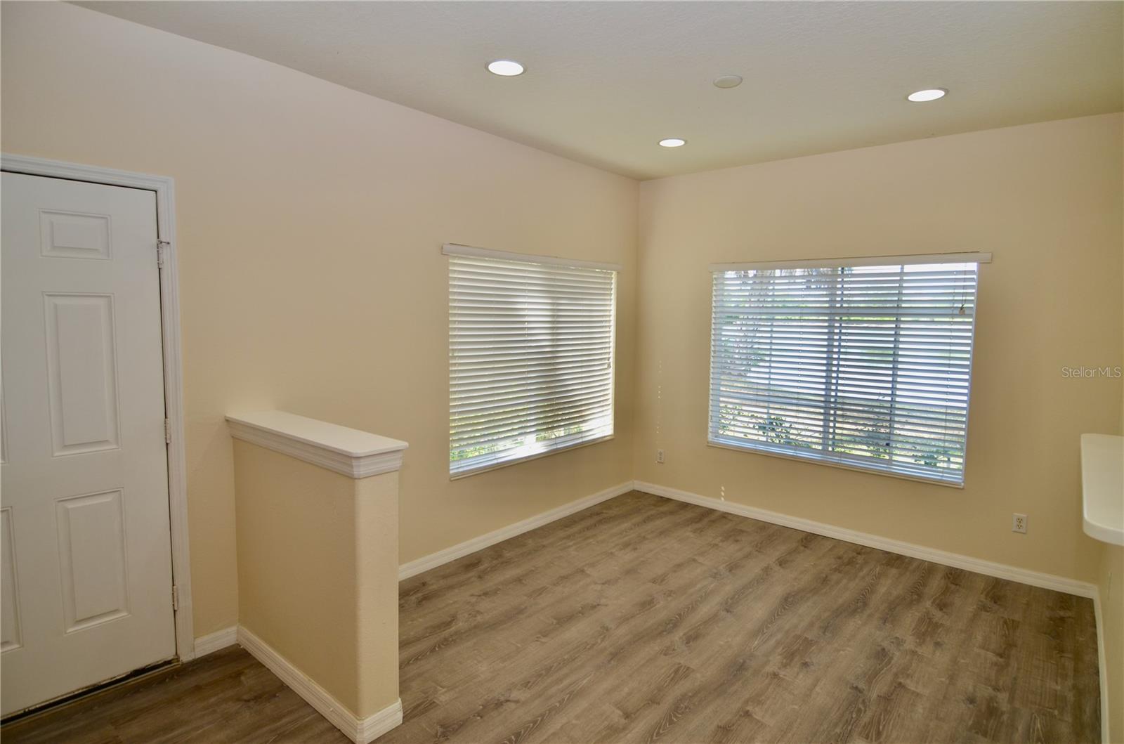 Image 7 of 31 For 238 Cape Harbour Loop 102