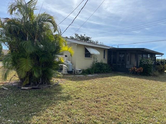 Image 6 of 24 For 1040 Jamaica Road