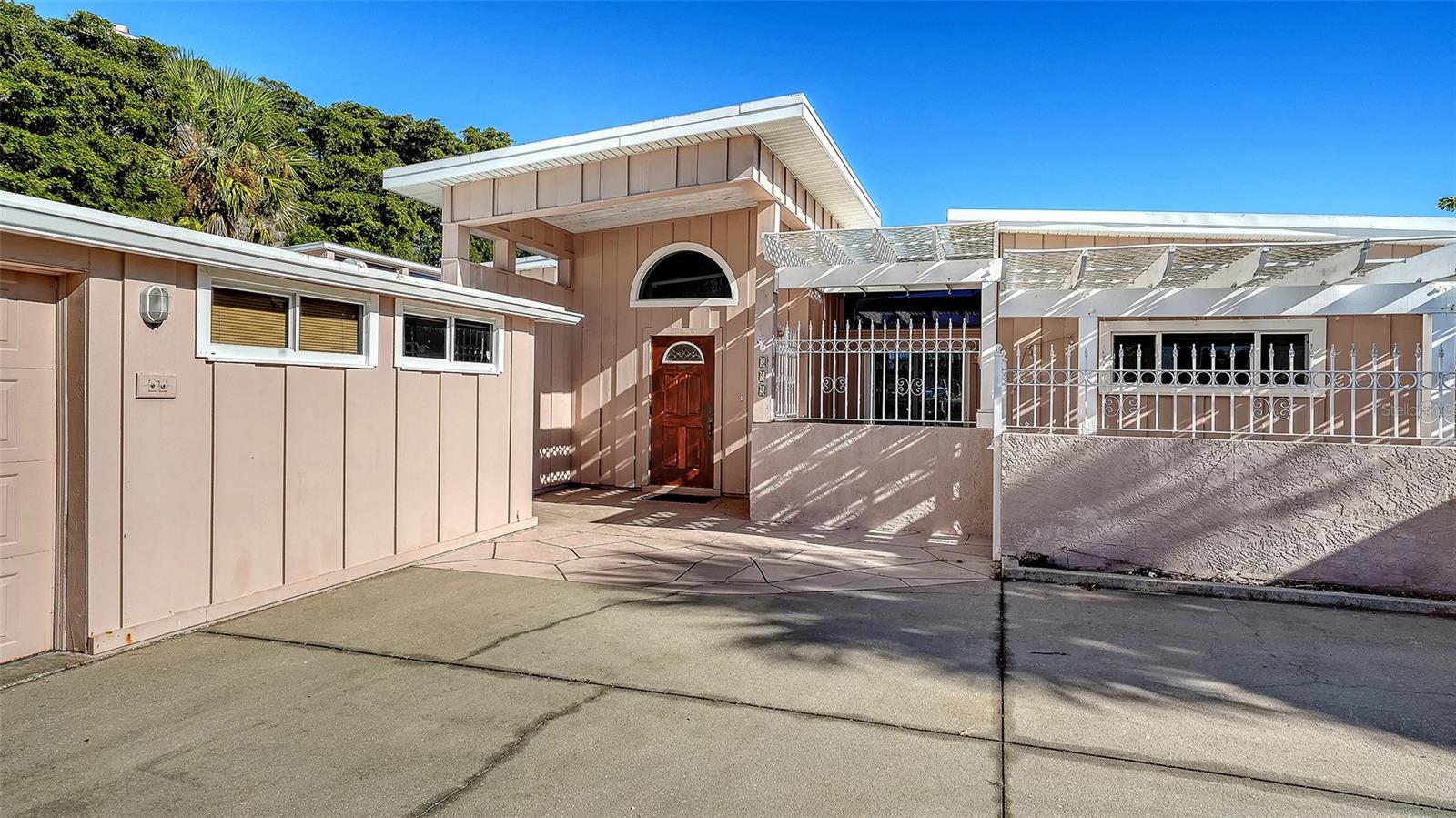 Image 4 of 10 For 355 Shore Drive