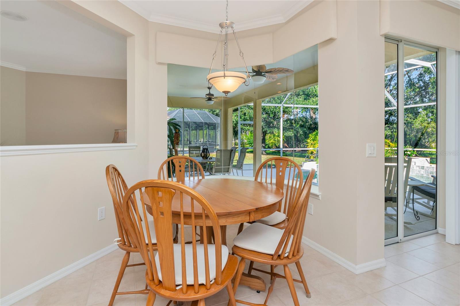 Image 12 of 45 For 10937 Bluestem Circle