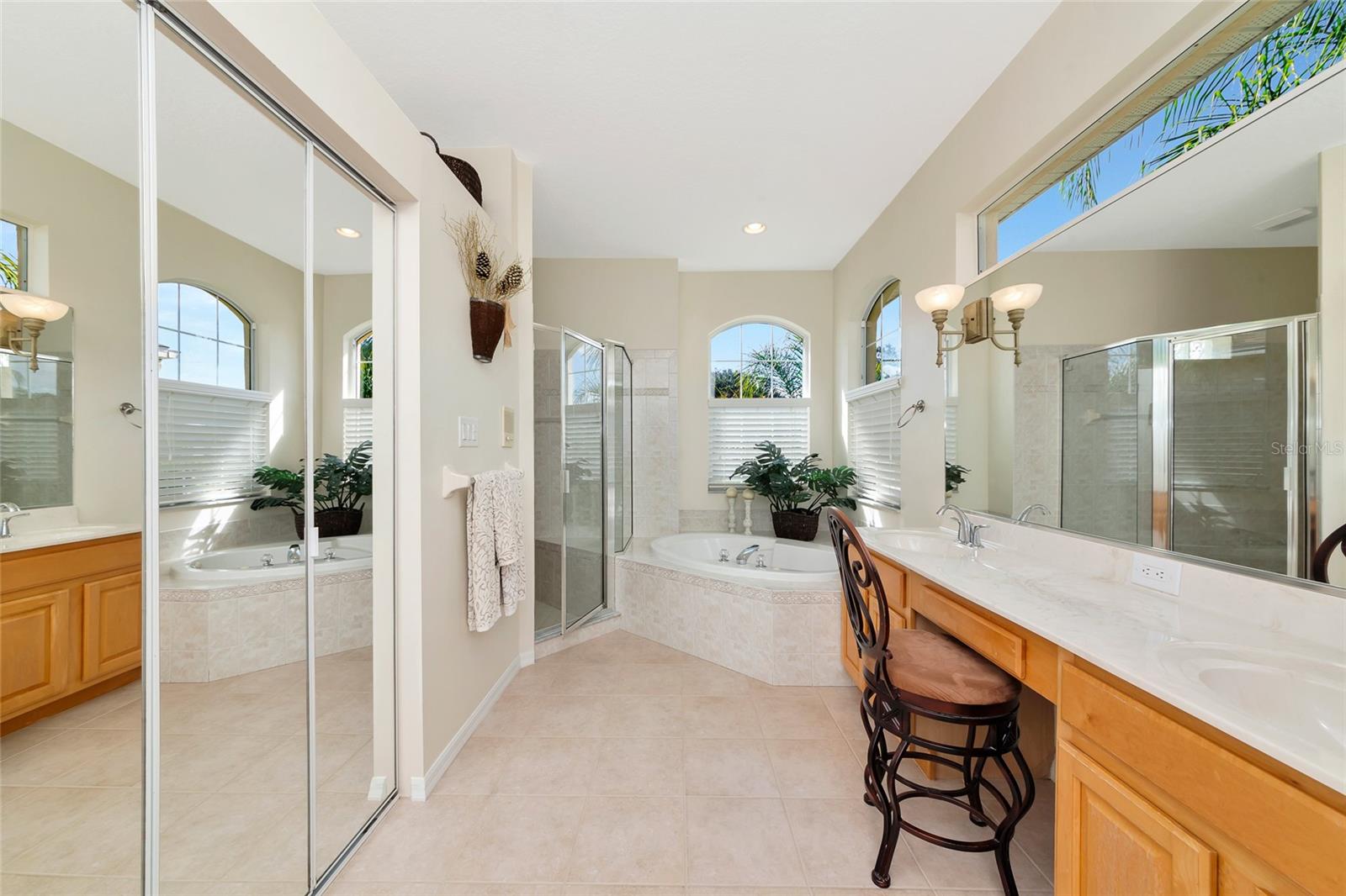 Image 28 of 45 For 10937 Bluestem Circle