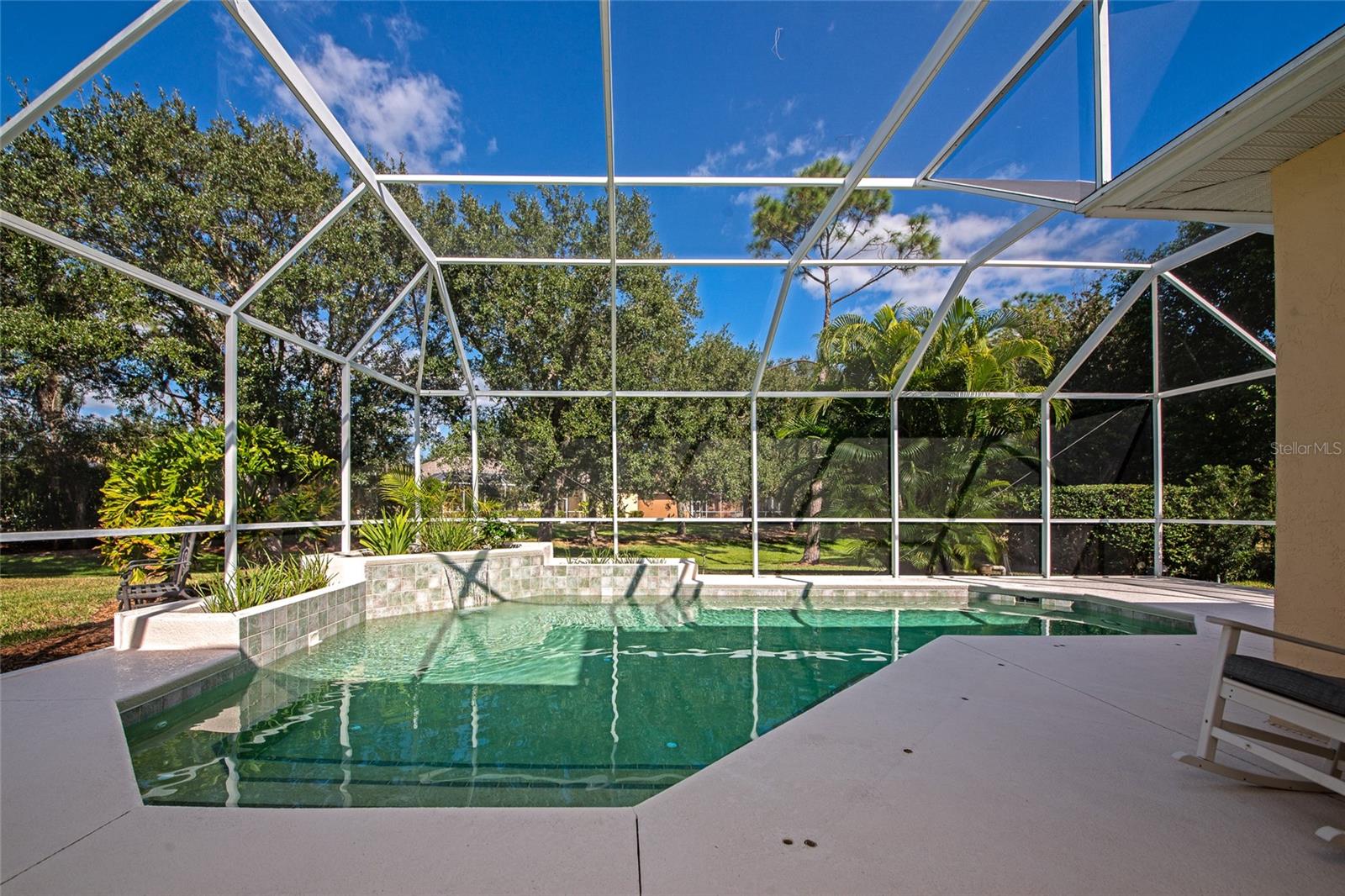 Image 32 of 45 For 10937 Bluestem Circle