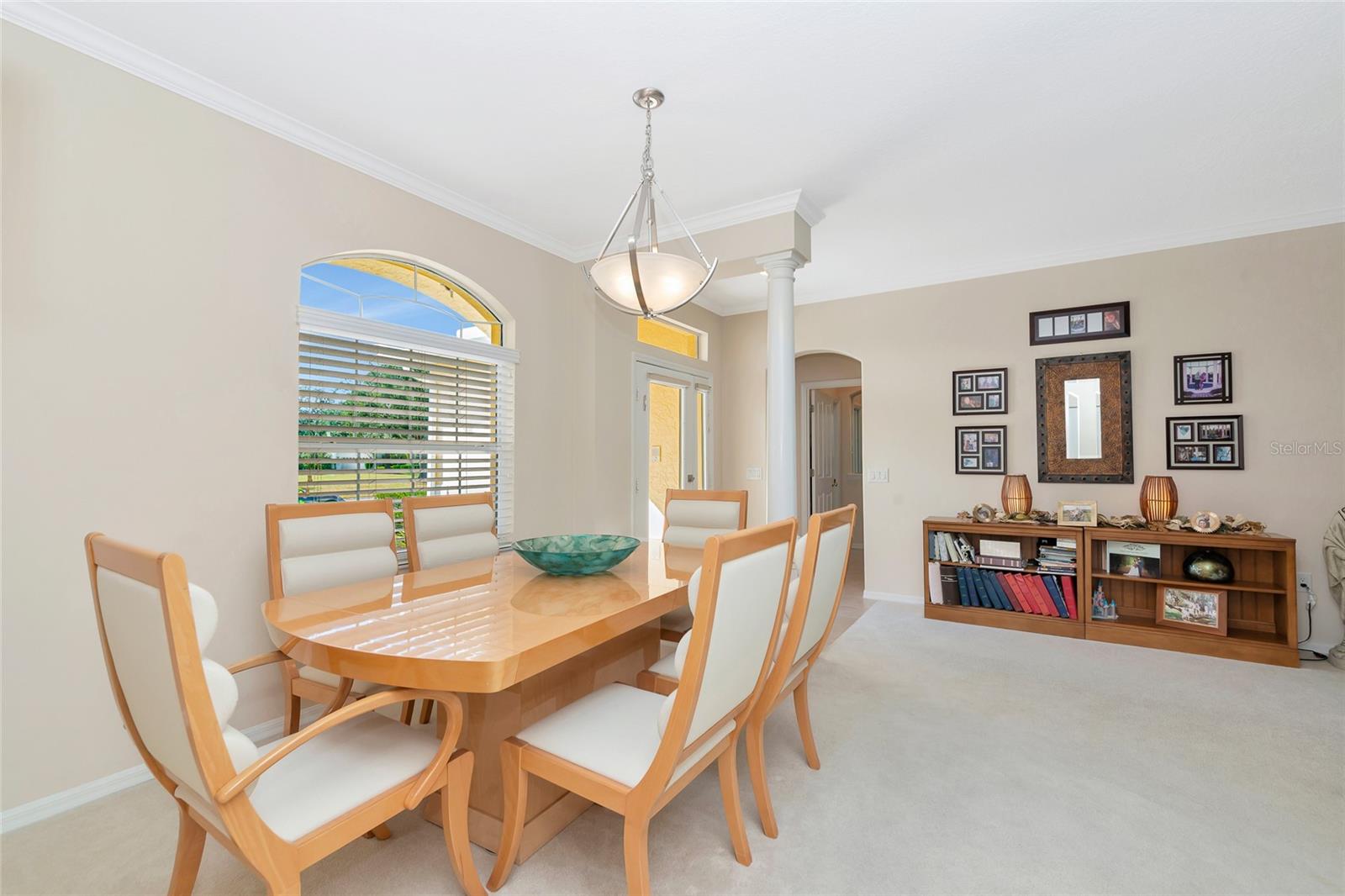 Image 4 of 45 For 10937 Bluestem Circle