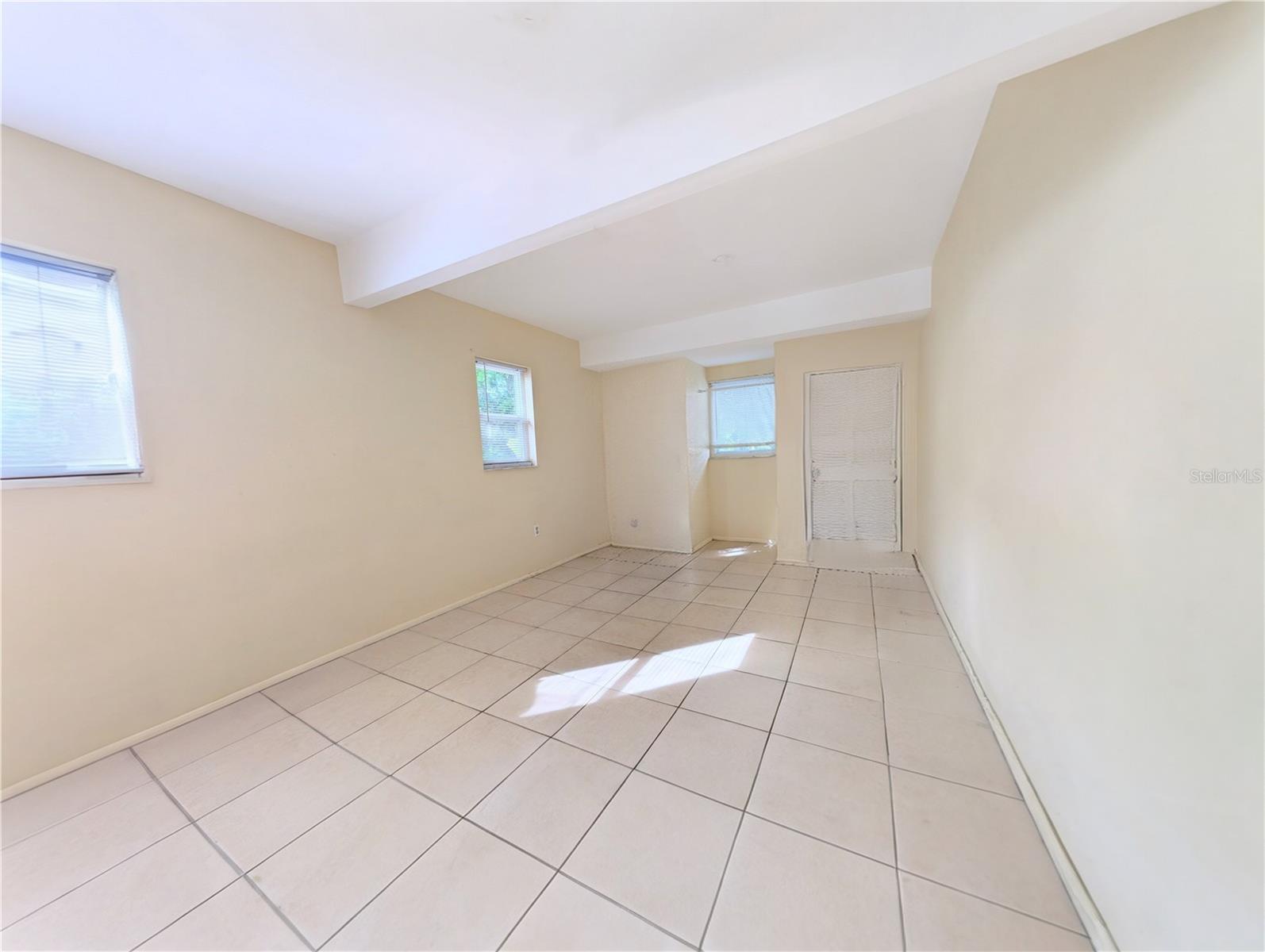 Image 8 of 15 For 1116 15th Street W