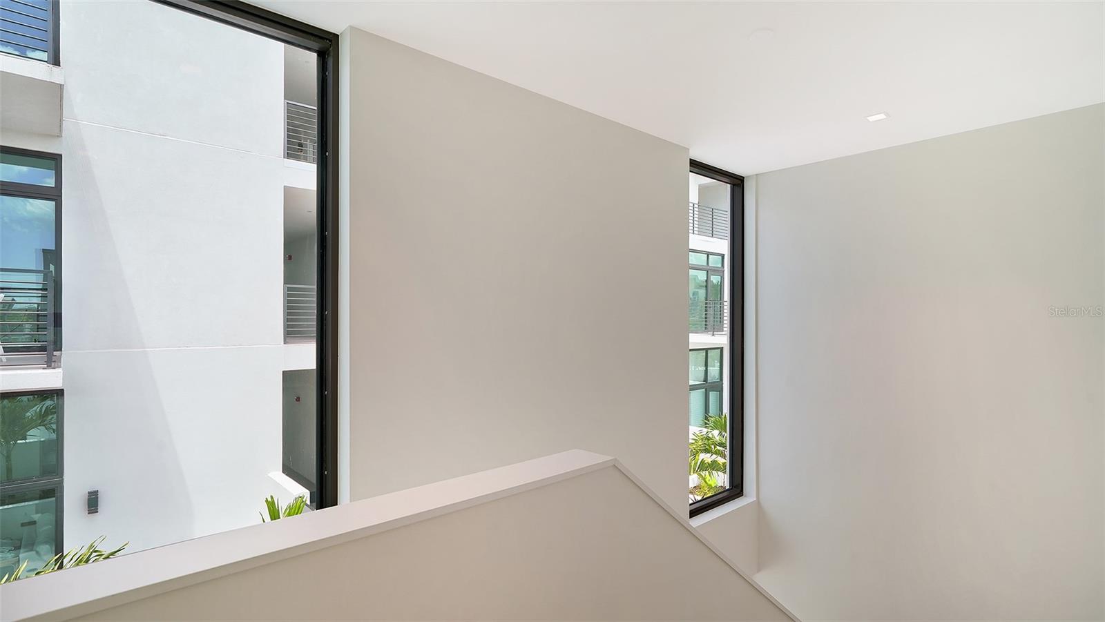 Image 20 of 52 For 1558 4th Street 210