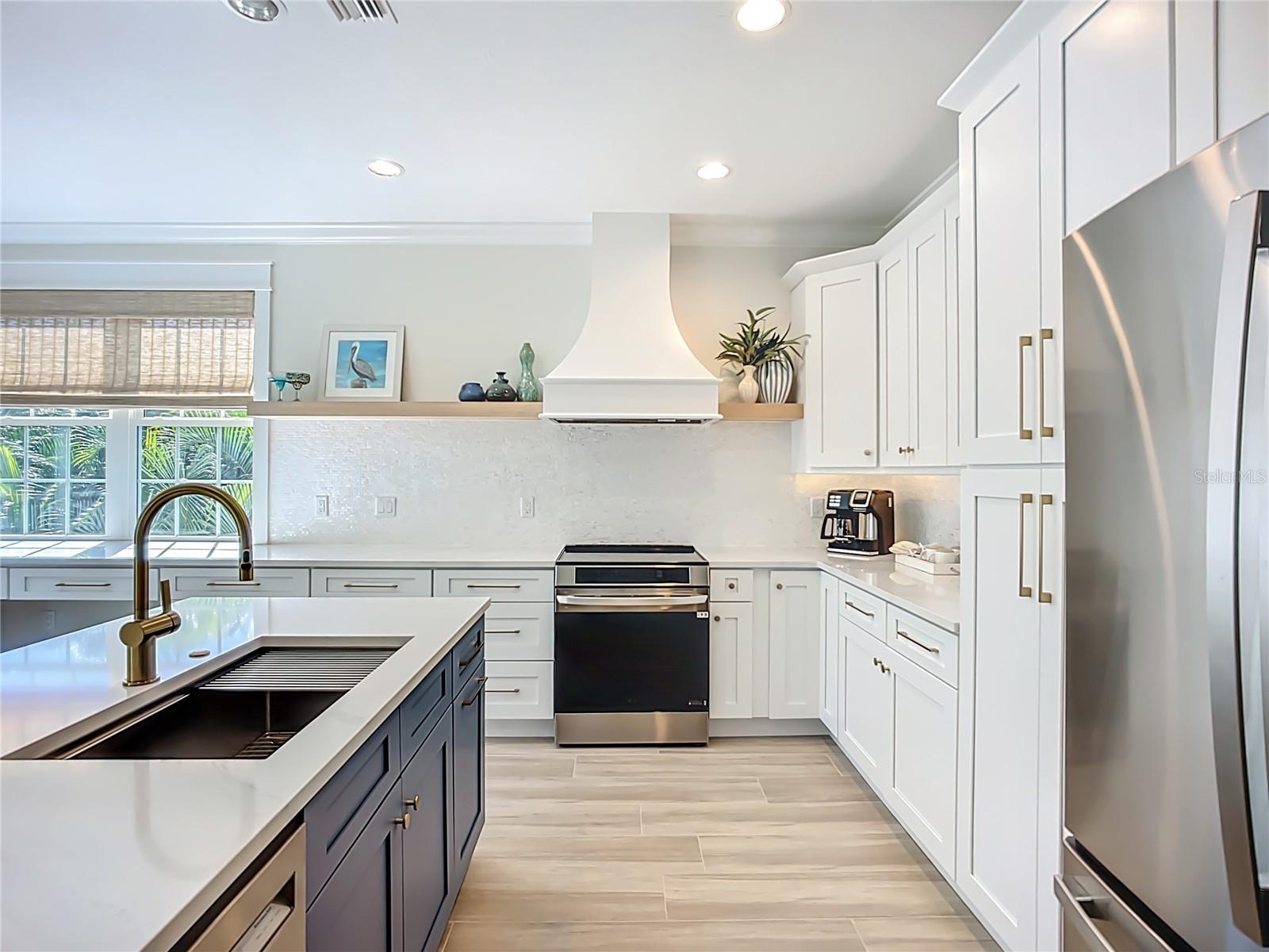 Image 10 of 73 For 215 64th Street