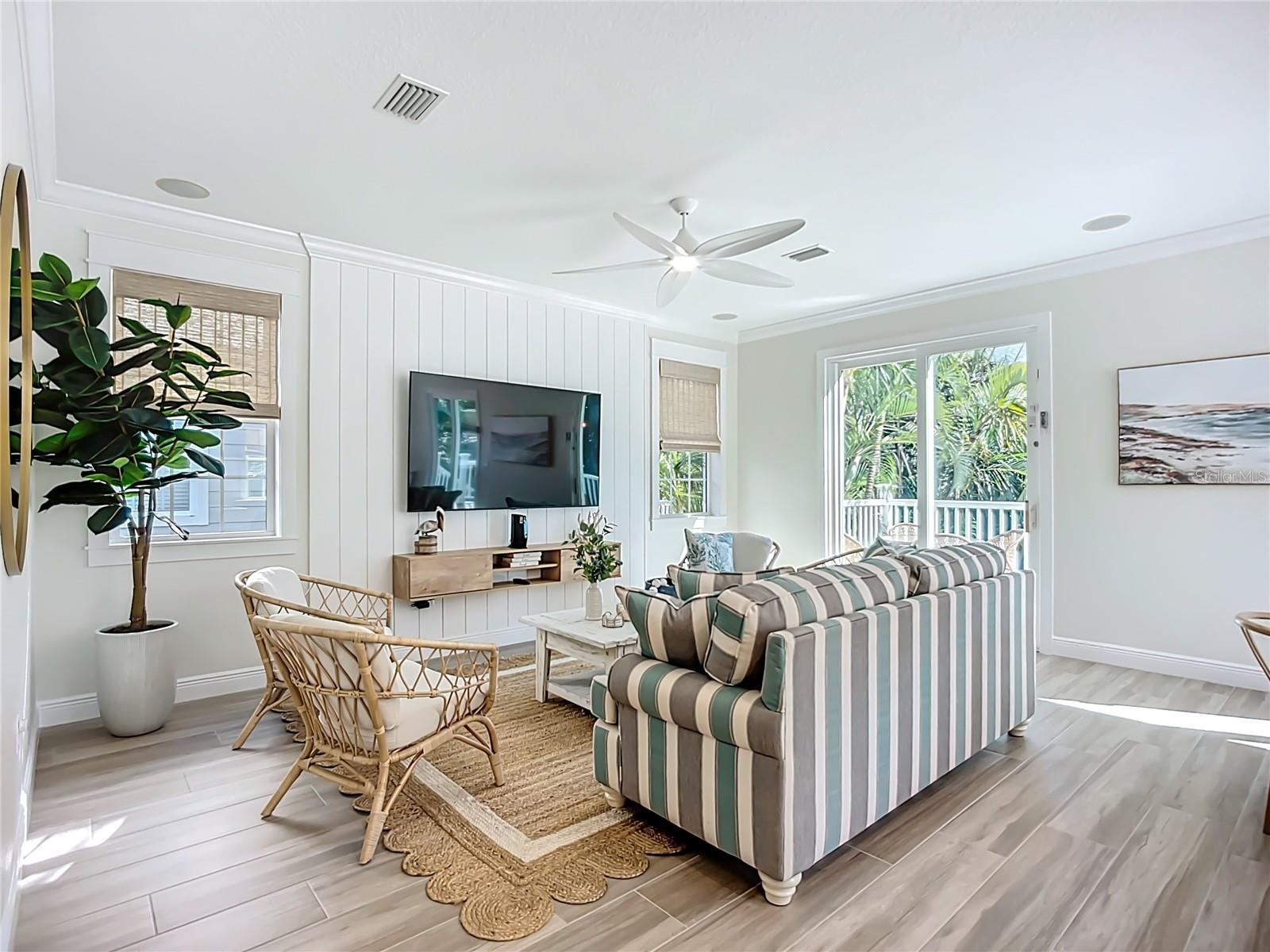 Image 18 of 73 For 215 64th Street