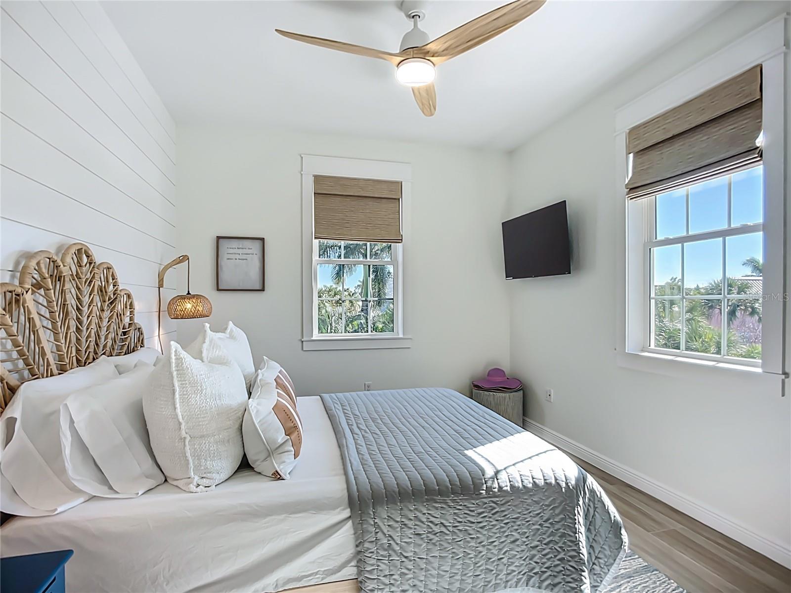 Image 24 of 73 For 215 64th Street