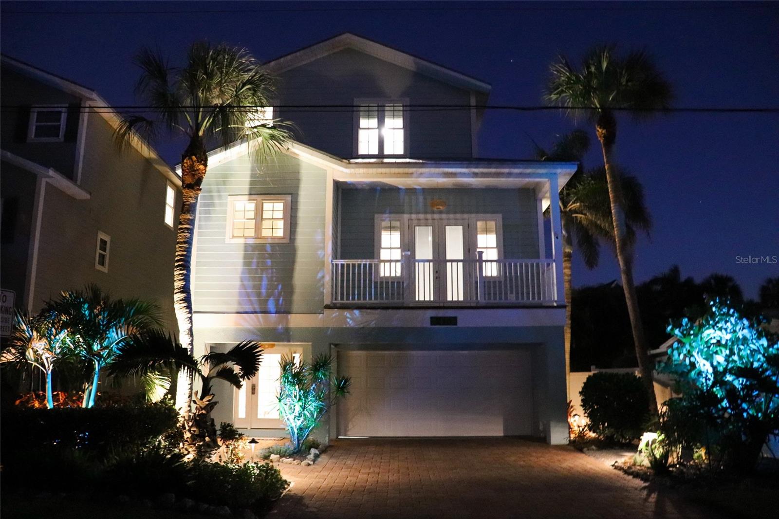 Image 3 of 73 For 215 64th Street