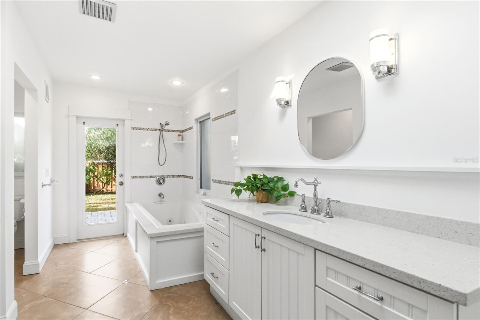 Image 14 of 30 For 3410 School Avenue