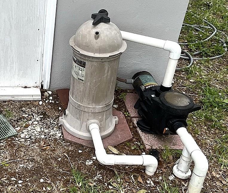 Image 13 of 26 For 9596 Groveland Street