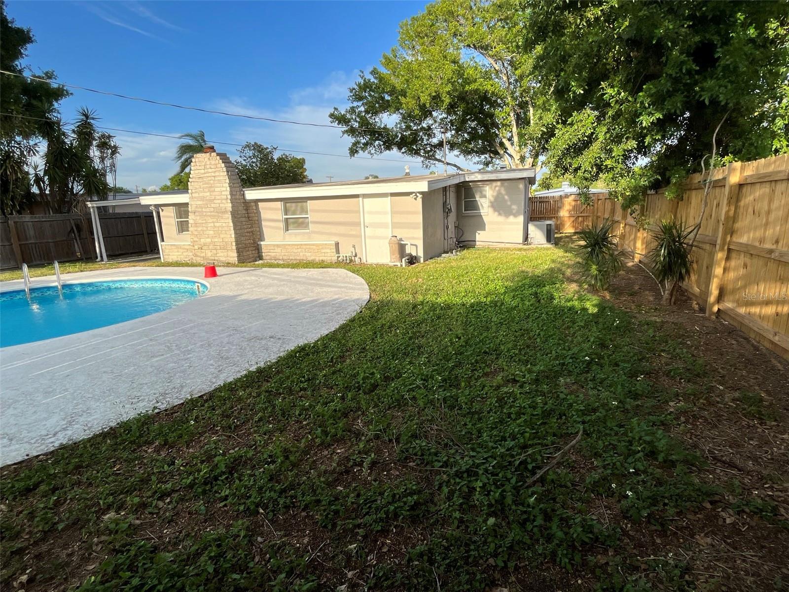 Image 2 of 26 For 9596 Groveland Street