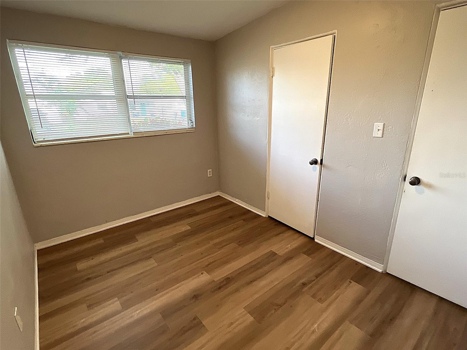 Image 20 of 26 For 9596 Groveland Street