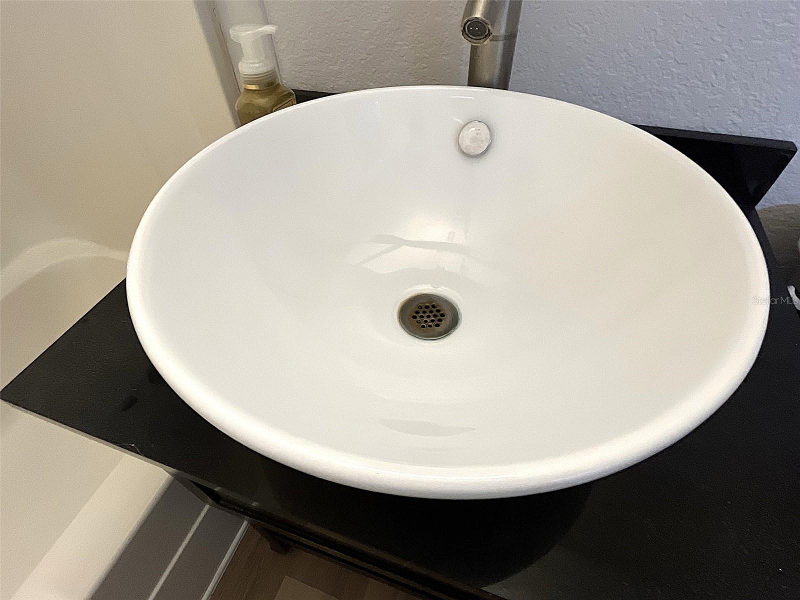 Image 25 of 26 For 9596 Groveland Street