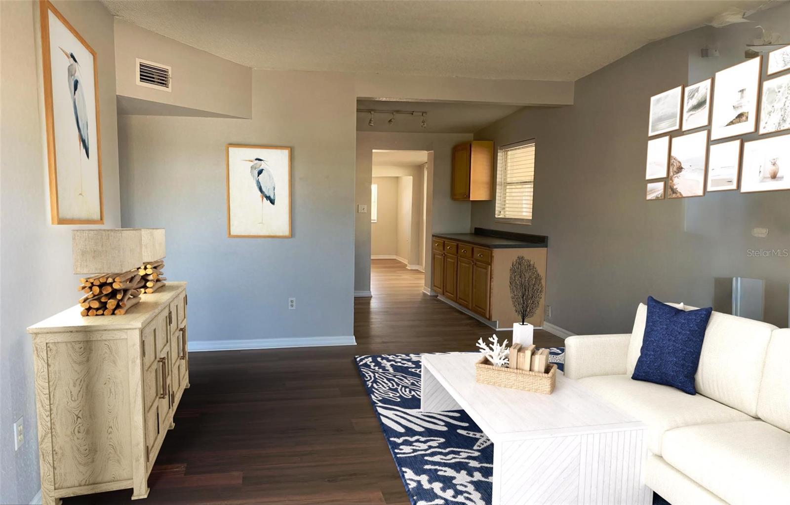 Image 7 of 26 For 9596 Groveland Street