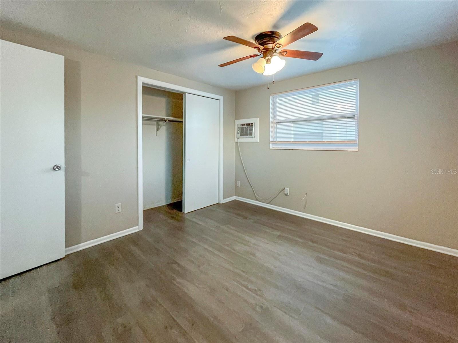 Image 10 of 12 For 5331 Olive Avenue