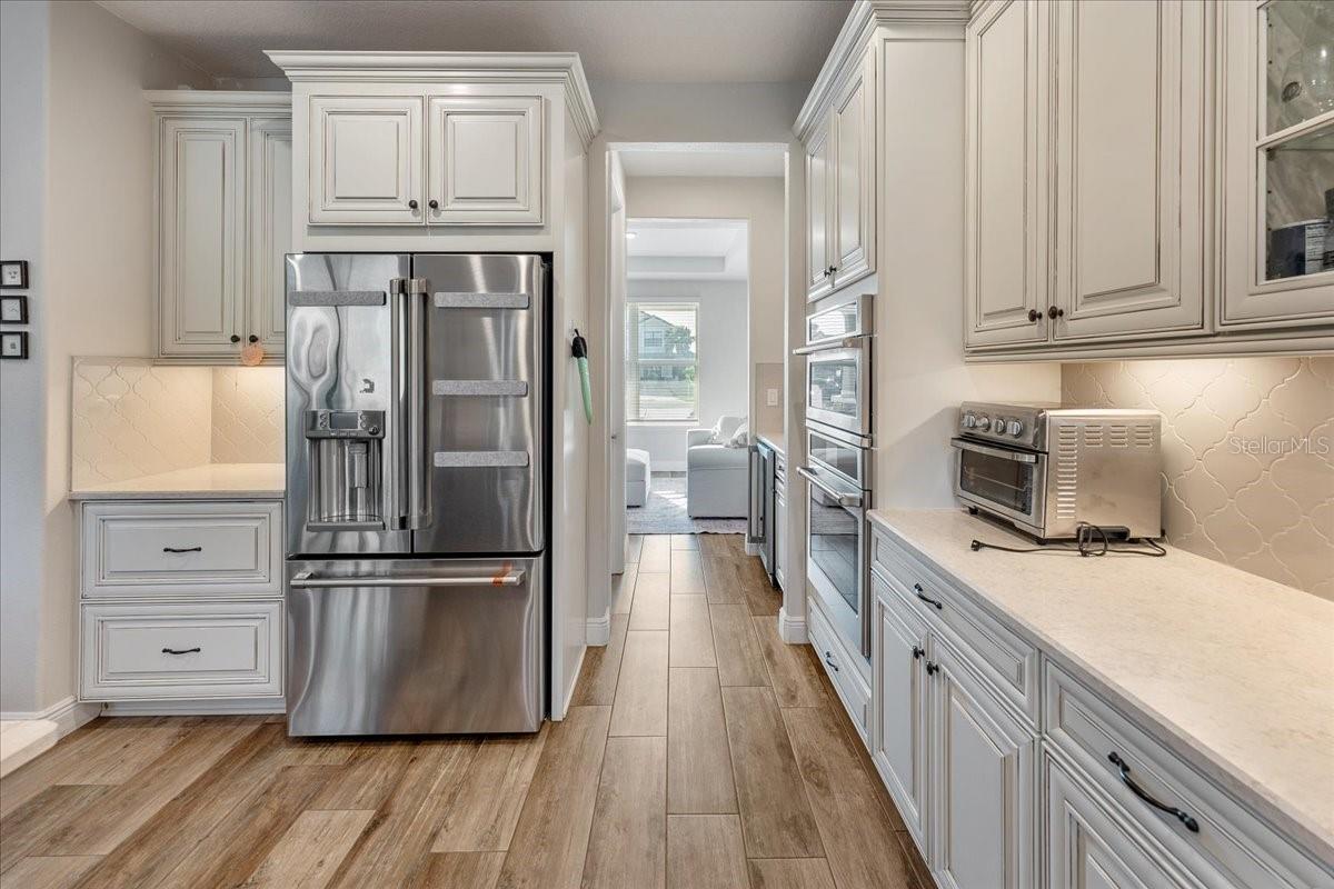 Image 27 of 86 For 10215 Milky Way Circle