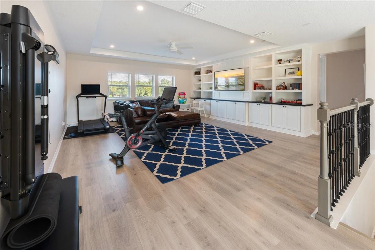 Image 49 of 86 For 10215 Milky Way Circle