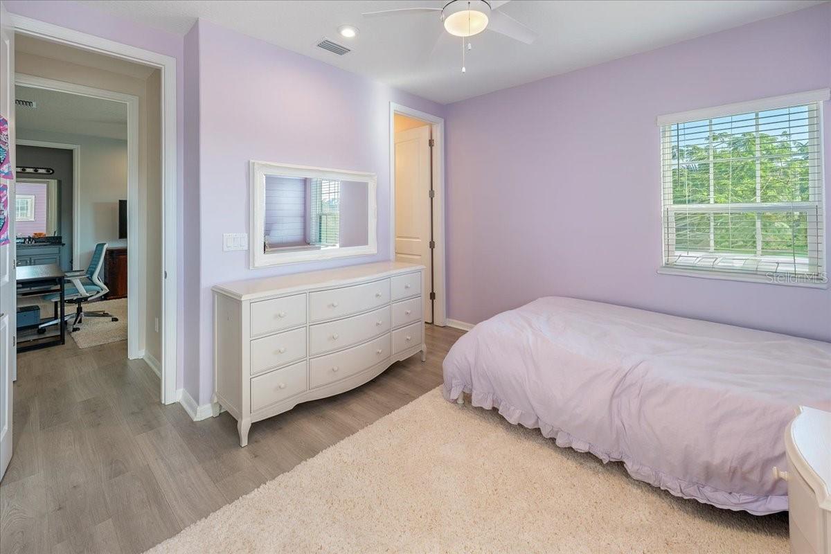 Image 58 of 86 For 10215 Milky Way Circle