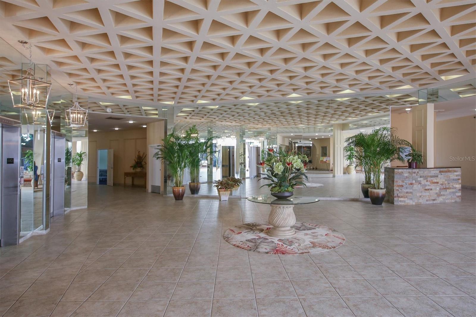 Image 33 of 54 For 5855 Midnight Pass Road 420