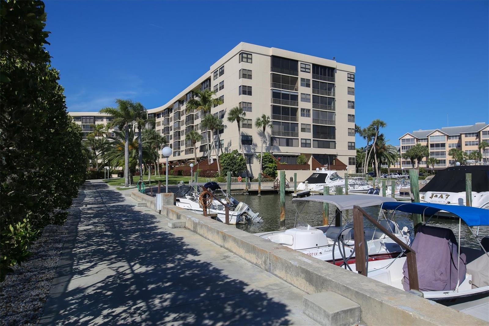 Image 47 of 54 For 5855 Midnight Pass Road 420